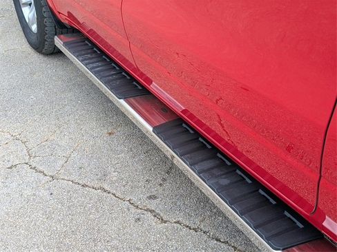 Used 2024 RAM 1500 Laramie image 11