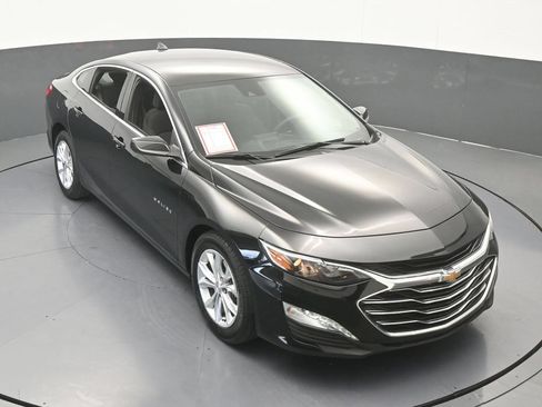Used 2025 Chevrolet Malibu LT FWD image 48