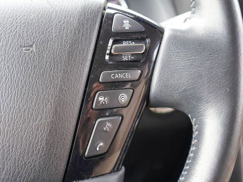 Used 2023 Nissan Armada SL w/ Captain's Chairs Package image 14