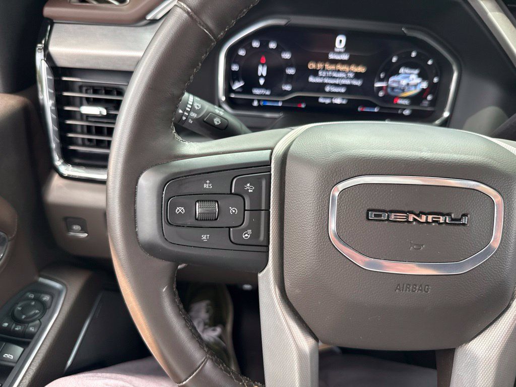 Used 2024 GMC Sierra 2500 Denali AWD/4WD image 43