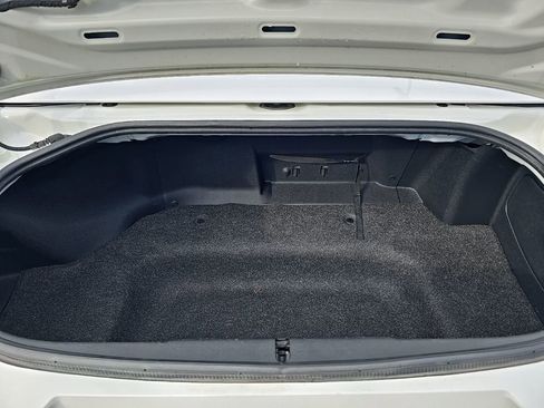 Used 2013 MAZDA MX-5 Miata Club image 29