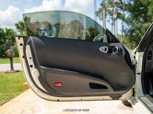 Used 2004 Nissan 350Z Touring w/ Cargo Convenience Pkg image 23