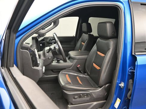Used 2023 GMC Sierra 1500 AT4 w/ AT4 Premium Package AWD/4WD image 19