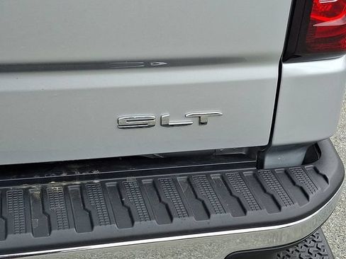 Certified 2022 GMC Sierra 1500 SLT w/ SLT Premium Plus Package AWD/4WD image 32
