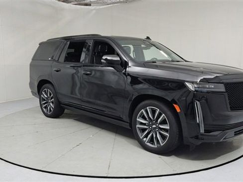 Certified 2024 Cadillac Escalade Sport Platinum image 7