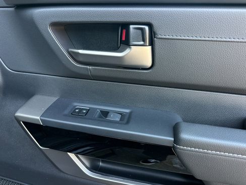 New 2026 Toyota Tundra Limited AWD/4WD image 18