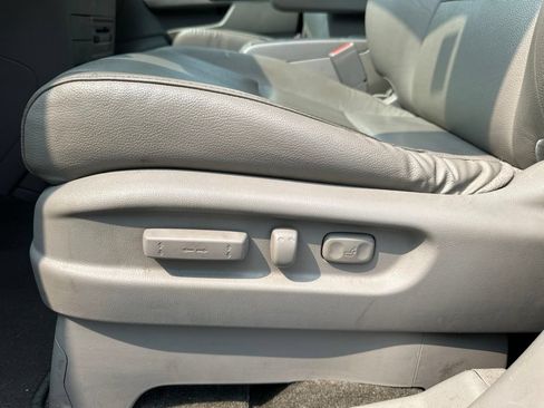 Used 2016 Honda Odyssey Touring image 19