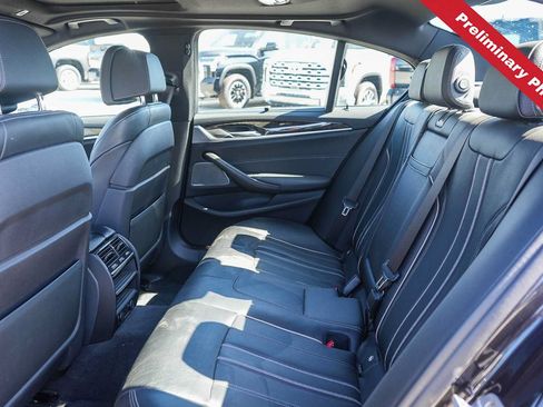 Used 2019 BMW 540i w/ M Sport Package RWD image 13