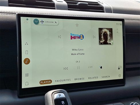 New 2025 Land Rover Defender 110 S image 14