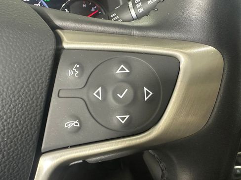 Used 2021 GMC Acadia Denali image 13