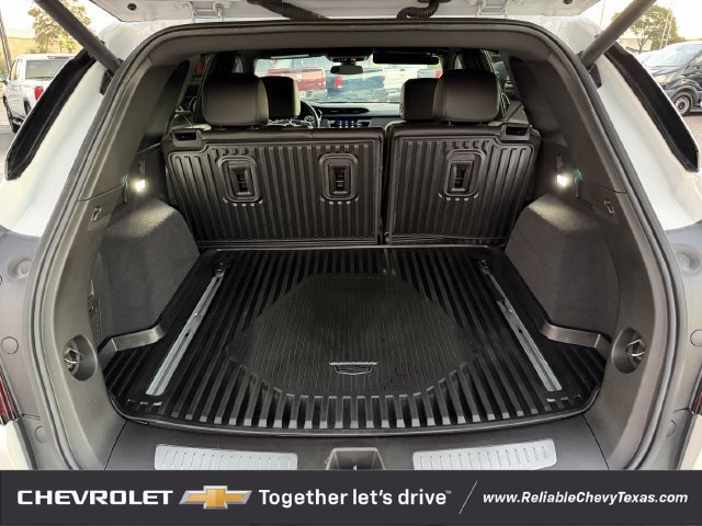 Used 2025 Cadillac XT5 Premium Luxury w/ LPO, Floor Liner Package AWD/4WD image 36
