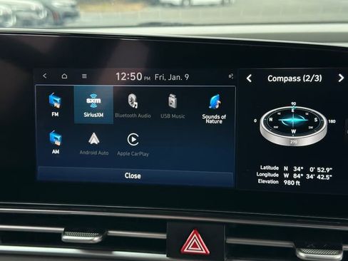 Used 2023 Hyundai Elantra SEL w/ Convenience Package image 27