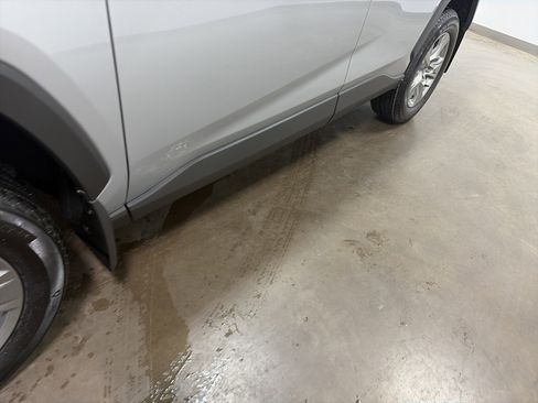 New 2025 Toyota RAV4 XLE image 10