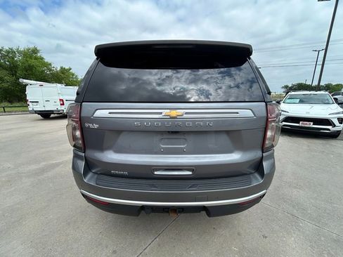 Used 2021 Chevrolet Suburban High Country AWD/4WD image 3