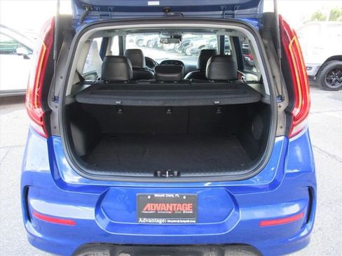 Used 2021 Kia Soul Turbo FWD image 32