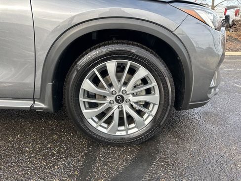 Certified 2025 INFINITI QX50 Pure image 18