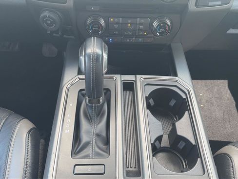 Used 2018 Ford F150 Raptor w/ Equipment Group 802A Luxury AWD/4WD image 17
