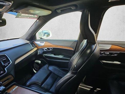 Used 2019 Volvo XC90 T6 Inscription w/ Luxury Package AWD/4WD image 5