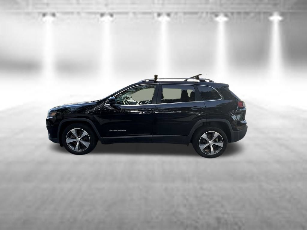 Used 2019 Jeep Cherokee Limited FWD image 4