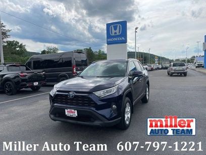 Used 2020 Toyota RAV4 XLE w/ Convenience Package