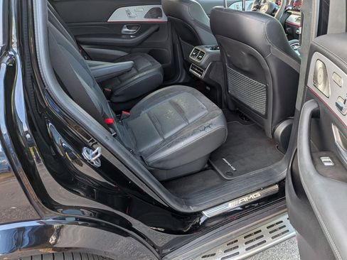 Used 2024 Mercedes-Benz GLS 63 AMG 4MATIC image 26