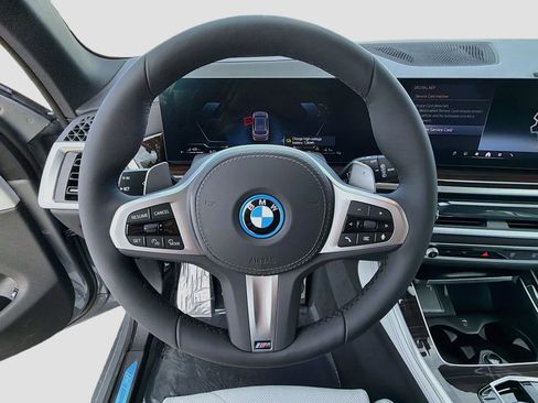 New 2026 BMW X5 xDrive50e w/ M Sport Package AWD/4WD image 40