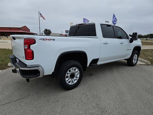 Used 2020 Chevrolet Silverado 2500 LTZ image 7