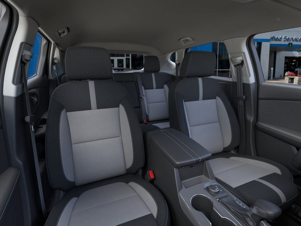 New 2026 Chevrolet Blazer LT w/ Convenience Package FWD image 16