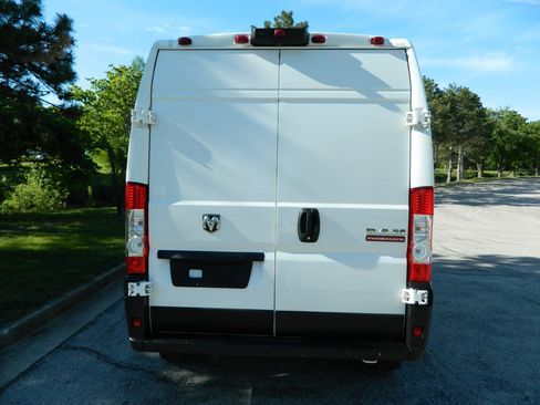 Used 2020 RAM ProMaster 2500 FWD image 8