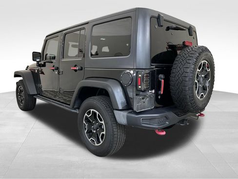Used 2017 Jeep Wrangler Unlimited Rubicon AWD/4WD image 3