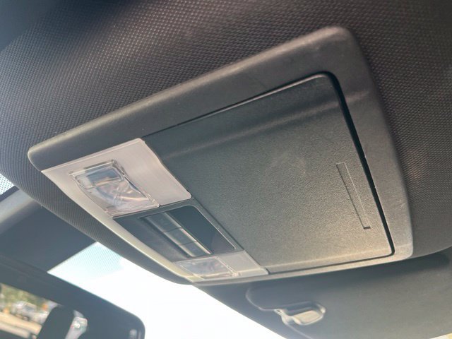 Used 2019 Ford Explorer Limited w/ Ford Safe & Smart Package FWD image 24