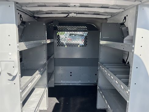 Used 2021 Nissan NV200 SV image 13