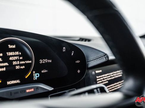 Used 2021 Porsche Taycan 4S w/ Premium Package image 67