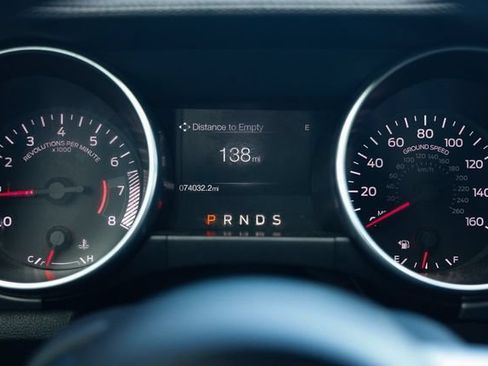 Used 2018 Ford Mustang Premium RWD image 28