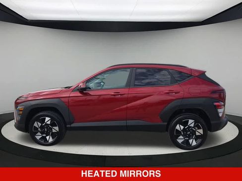 Used 2025 Hyundai Kona SEL AWD/4WD image 3