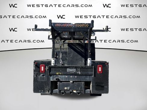 Used 2018 Ford F550 2WD Crew Cab Super Duty image 7