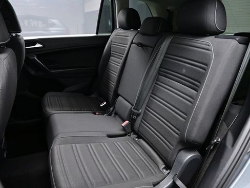 Used 2022 Volkswagen Tiguan S FWD image 33
