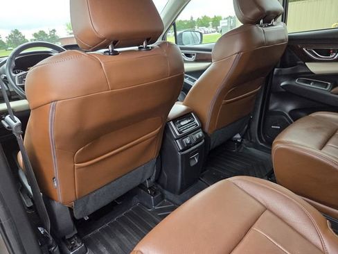 Used 2021 Subaru Ascent Touring AWD/4WD image 33