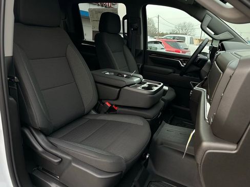 New 2026 GMC Sierra 2500 SLE w/ SLE Value Package; image 15