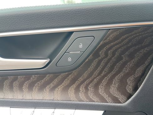 Used 2023 Audi A6 2.0T Premium image 30