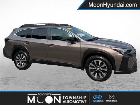 Used 2023 Subaru Outback Limited AWD/4WD image 1