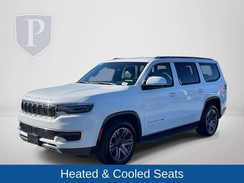 Used 2022 Jeep Wagoneer Series III image 4