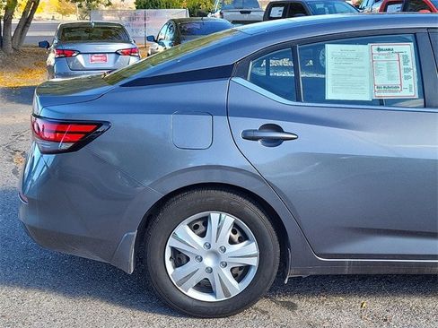 Used 2021 Nissan Sentra S image 4