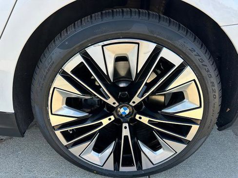 Certified 2024 BMW 540i xDrive 540i xDrive Sedan w/ Premium Package image 32