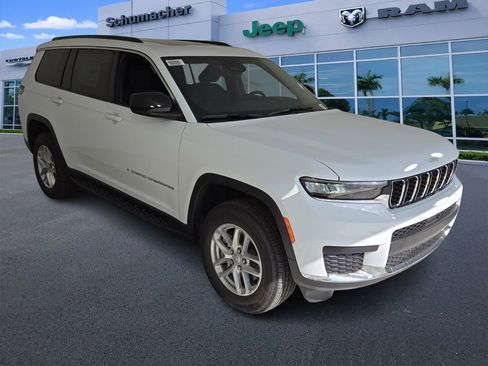 New 2025 Jeep Grand Cherokee L Laredo w/ Luxury Tech Group I RWD image 2