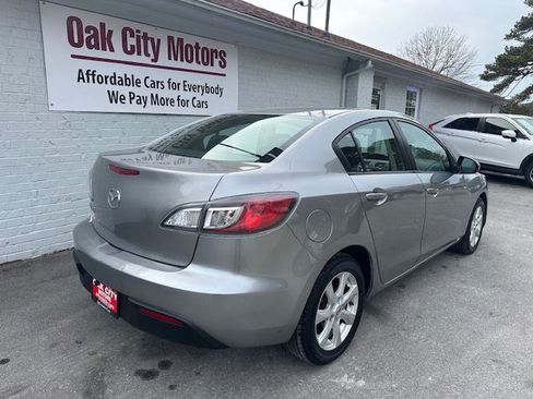 Used 2010 MAZDA MAZDA3 i Touring image 5