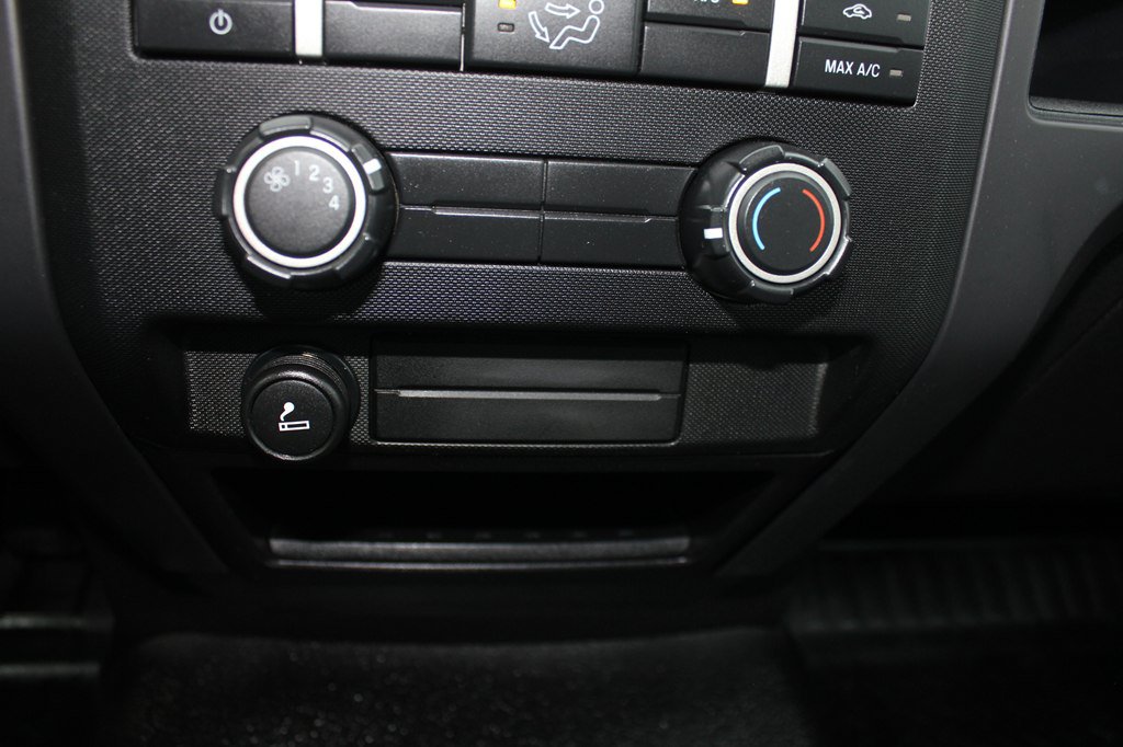 Used 2011 Ford F150 XL w/ HD Payload Pkg AWD/4WD image 19