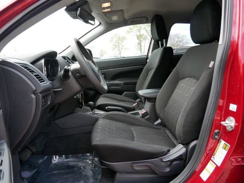 Used 2021 Mitsubishi Outlander Sport ES AWD/4WD image 14