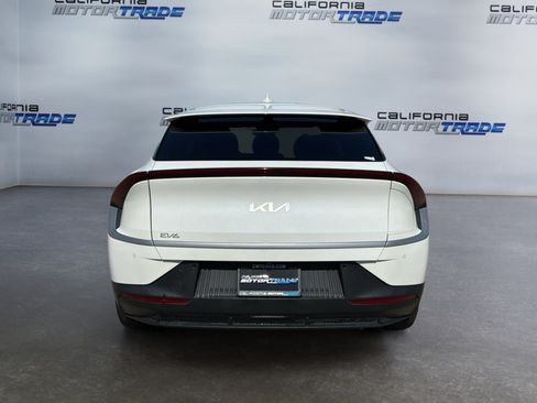 Used 2024 Kia EV6 Light RWD image 6