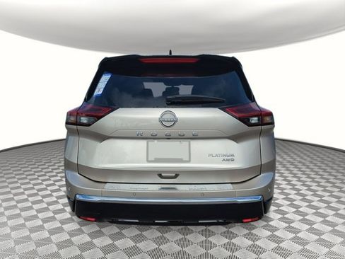 New 2026 Nissan Rogue Platinum w/ Platinum Premium Package image 4